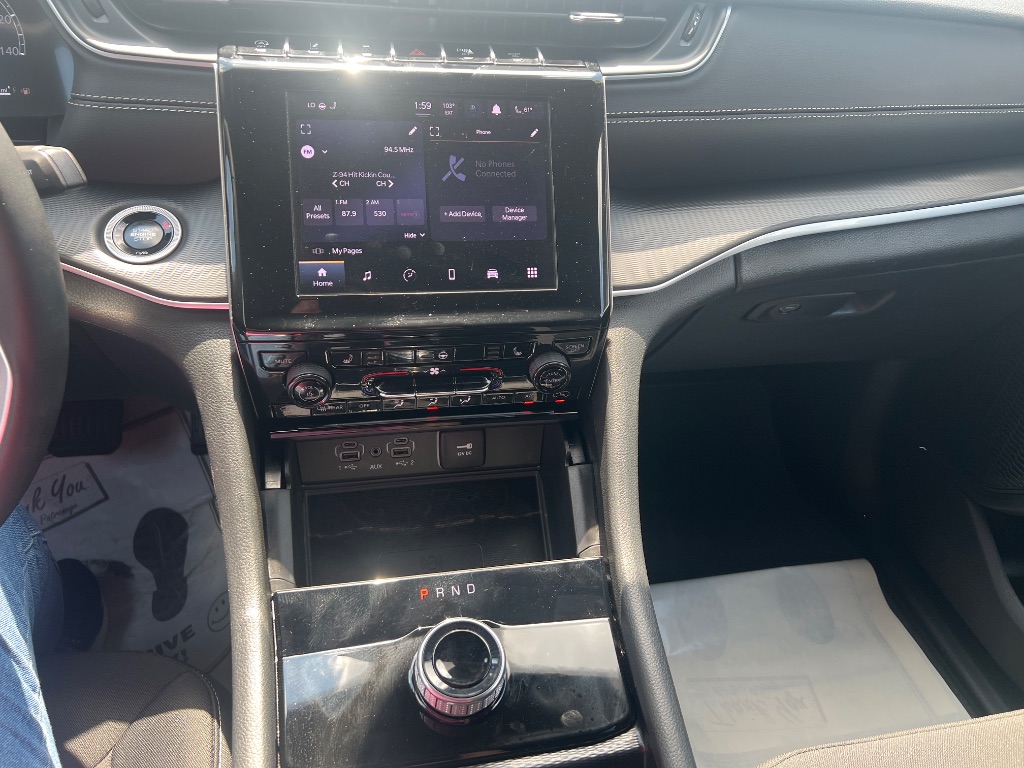 Jeep Grand Cherokee photo 6