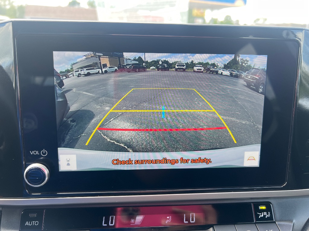 Toyota Camry photo 6
