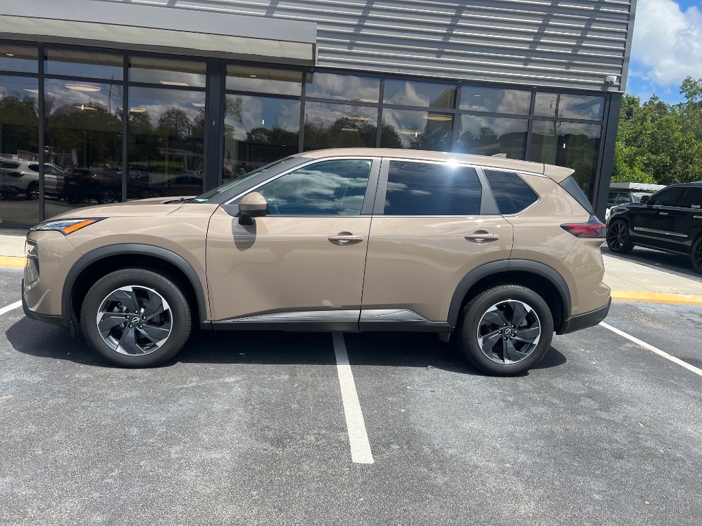 Nissan Rogue photo 10