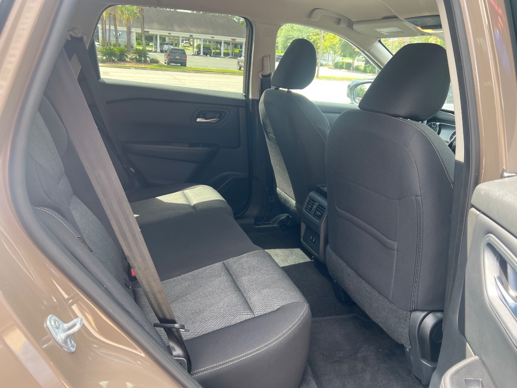 Nissan Rogue photo 17