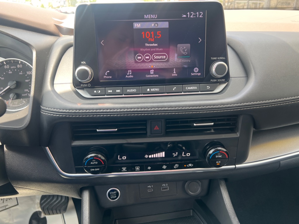 2023 Nissan Rogue SV - Photo 6