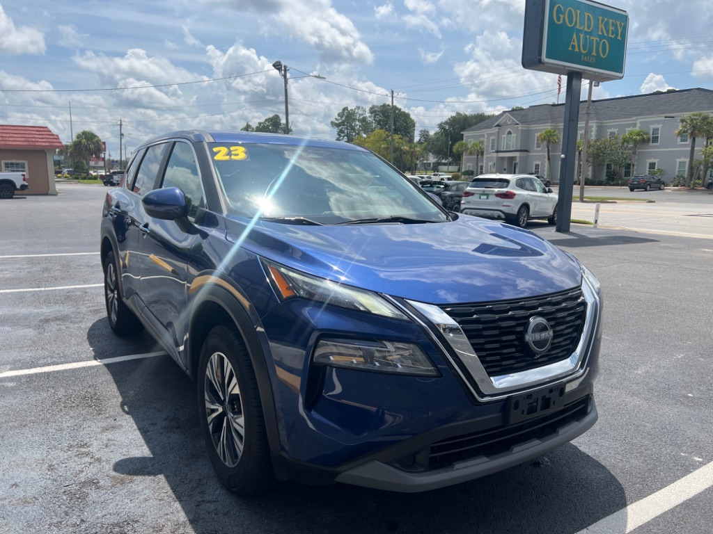2023 Nissan Rogue SV - Photo 12