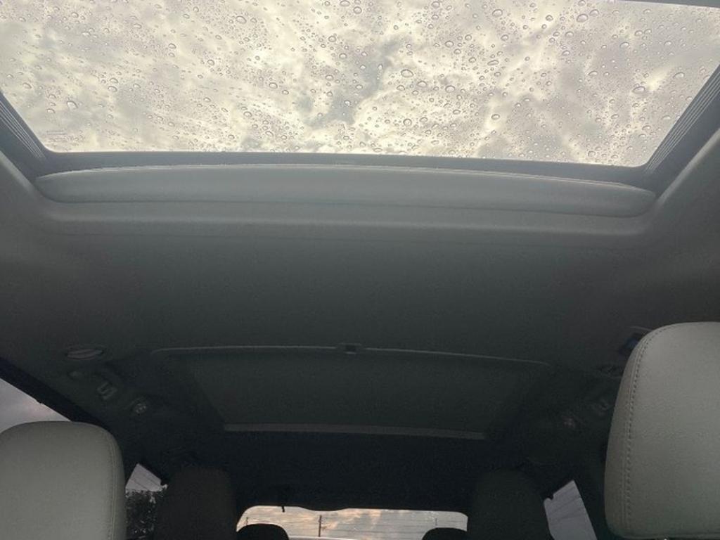 Toyota Sienna photo 9