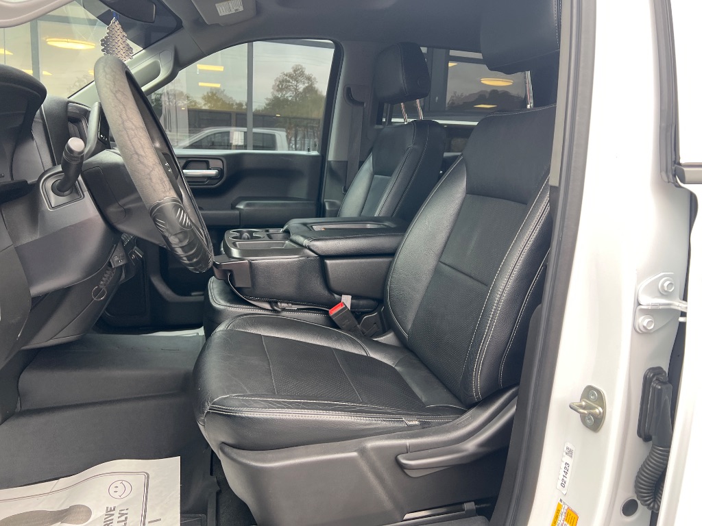 Chevrolet Silverado photo 13