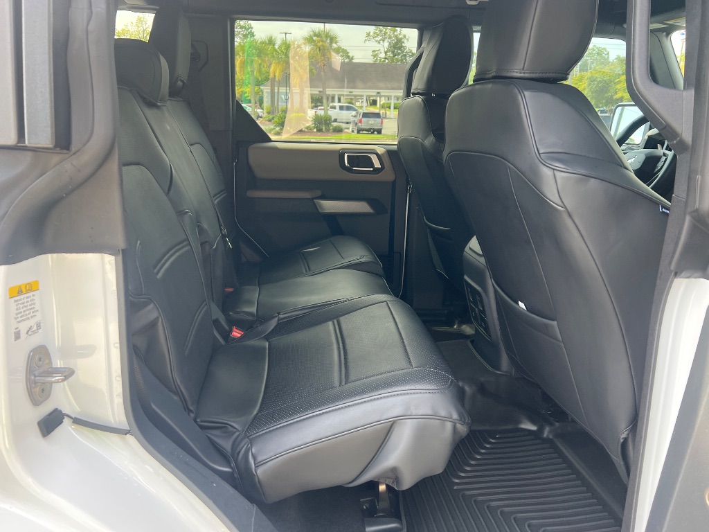 Ford Bronco photo 17