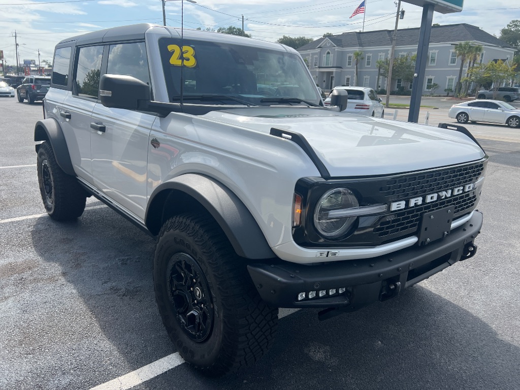 Ford Bronco photo 13