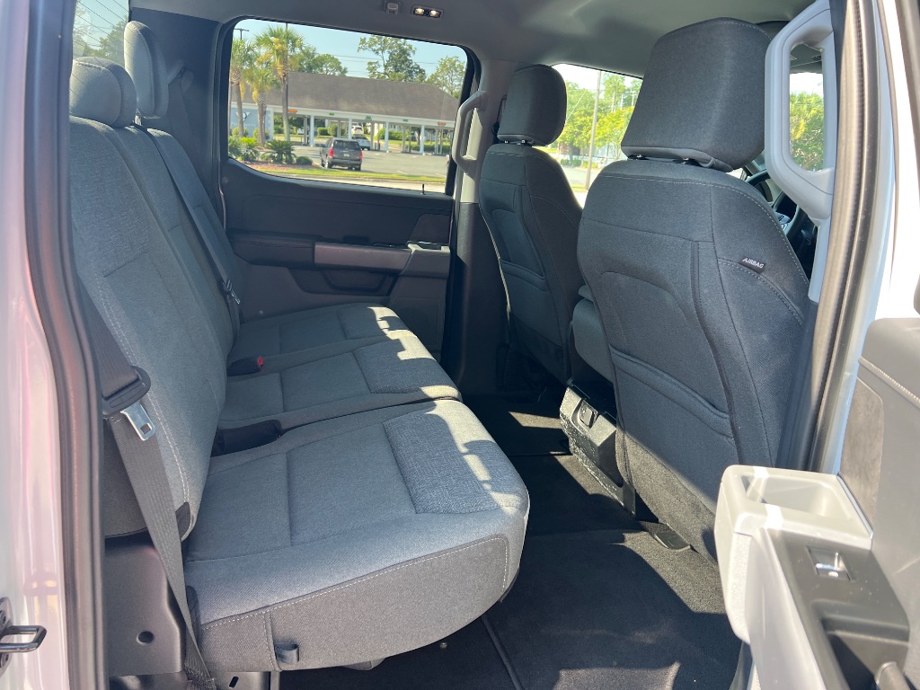 Ford F-150 photo 17